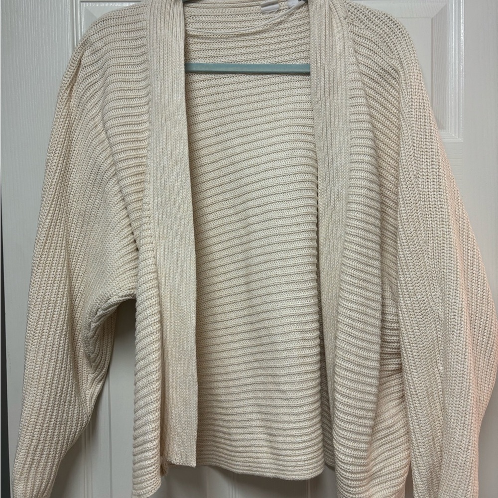 GAP Cream Women's Cardigan Sweater